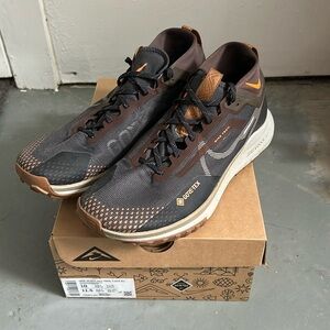 Nike React Pegasus Trail 4 GORE-TEX